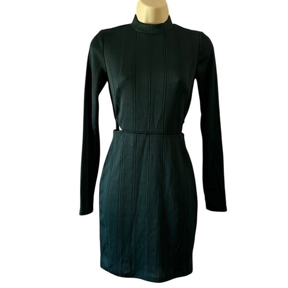 Forever 21 Contemporary Hunter Green Long Sleeve Knit Dress Junior Size Small - Picture 1 of 9